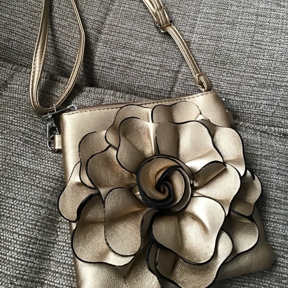 Handbags - Small, Adorable Purse